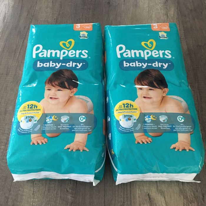 100 couches Pampers baby dry taille 3