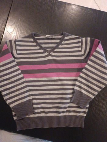 Pull tape à l'oeil 5 ans