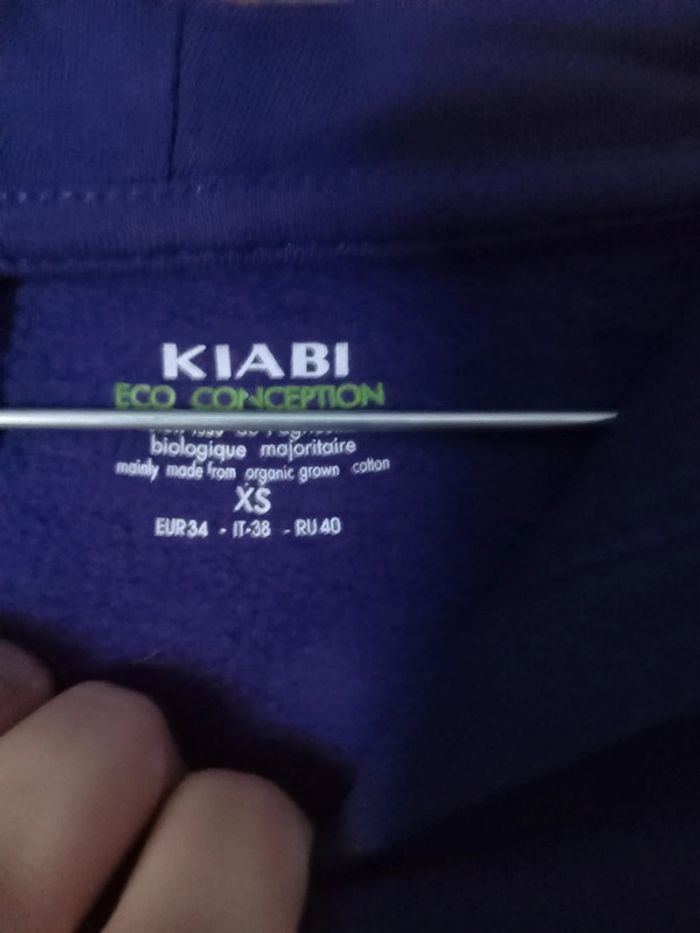 Sweat a capuche kiabi xs - photo numéro 3