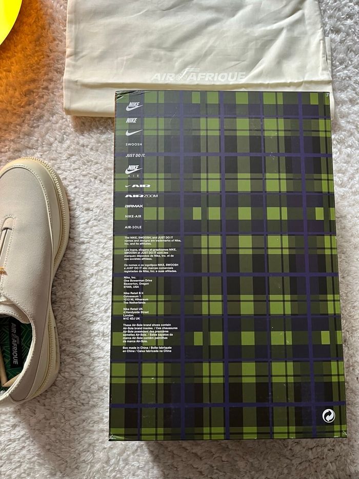 Nike Air Max RK61 x Air Afrique - Coconut Milk - 43 - photo numéro 4