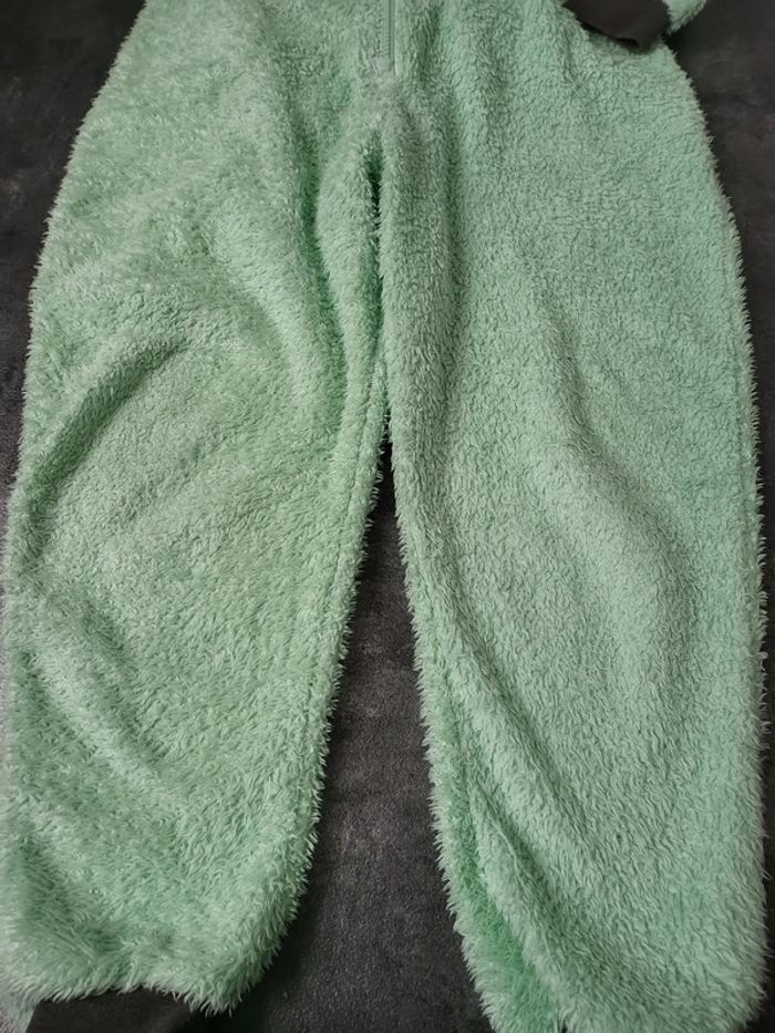 Combi/pyjama fille 8-10 ans très bon état - photo numéro 6