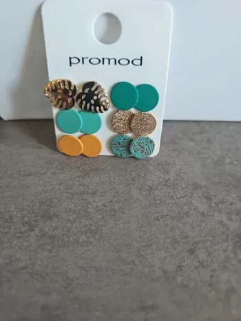 Boucles d'oreille promod