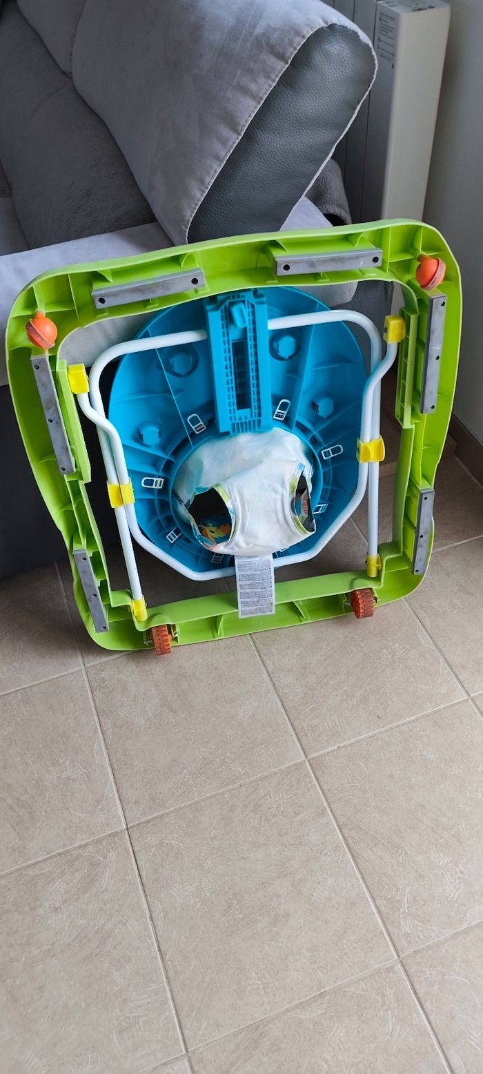 Trotteur bébé - photo numéro 4