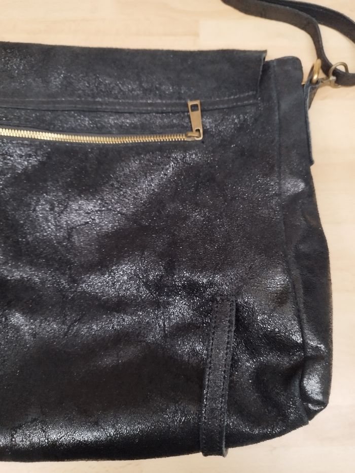 sac bandoulière en cuir noir de la marque BORSE IN PELLE, fabriqué en Italie. - photo numéro 10
