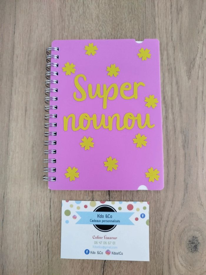 Carnet spirale super nounou idée cadeau assistante maternelle