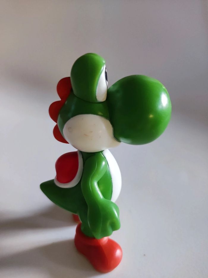 Figurine Yoshi Nintendo 2013 9 cm - photo numéro 3