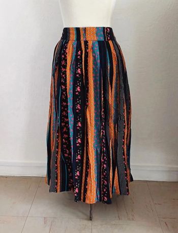 Jupe neuve taille 42 Camaïeu
