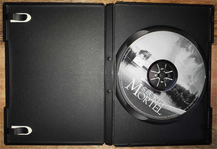 Secret Mortel (DVD) - photo numéro 3
