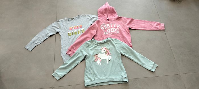 Lot vêtements filles 10 ans - photo numéro 10