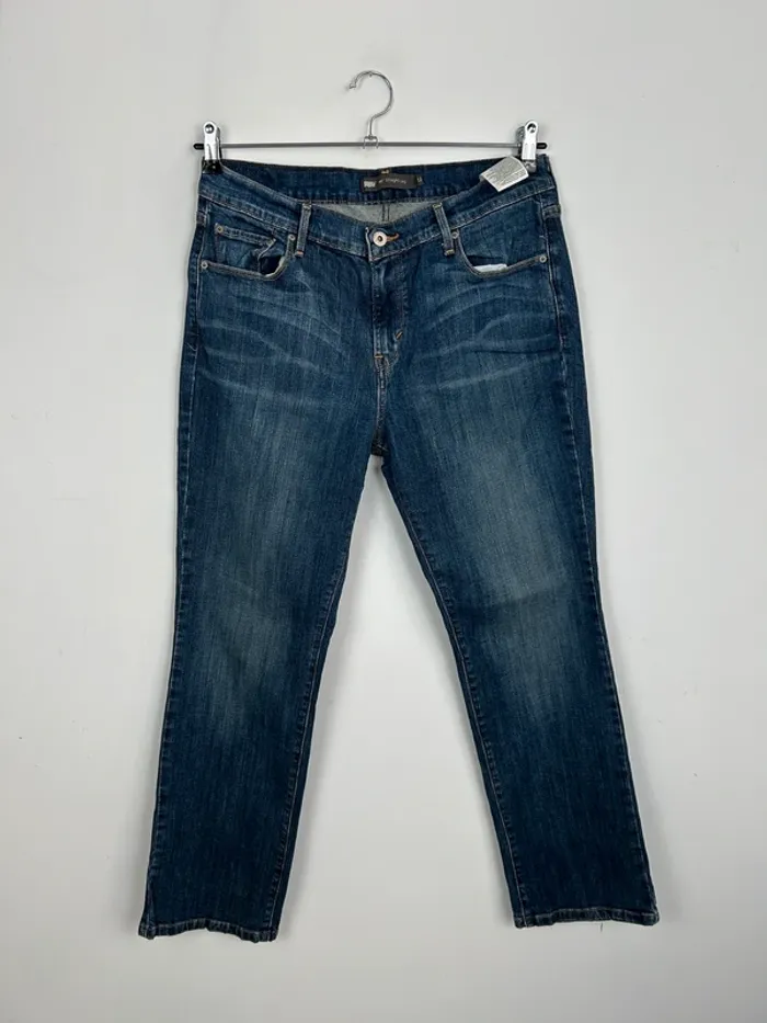 Jean Levi's Femme Bleu Marine W31 | 505 Straight Leg | Taille FR42 | Très Bon État BP78 - photo numéro 2