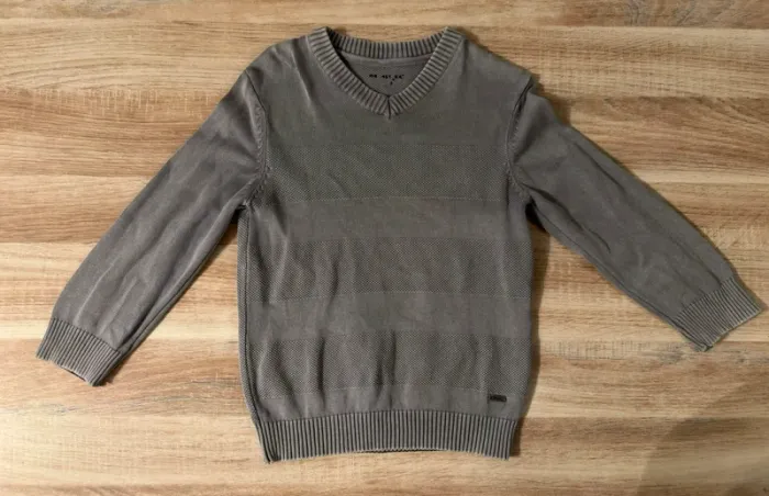 Pull 8-9 ans