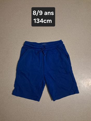 Short 8/9 ans 134cm primark 