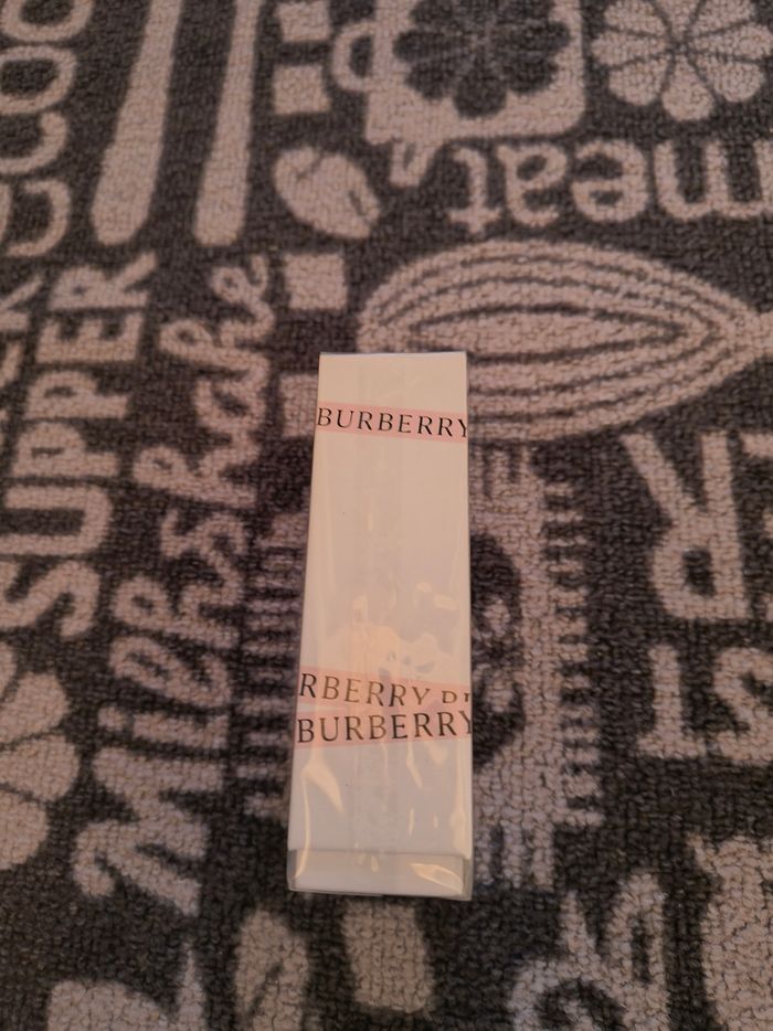 Burberry Her - photo numéro 3