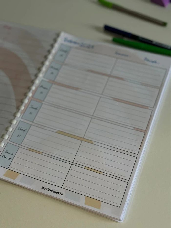 Cahier spirale reliée Agenda Scolaire 2024 2025 - photo numéro 7