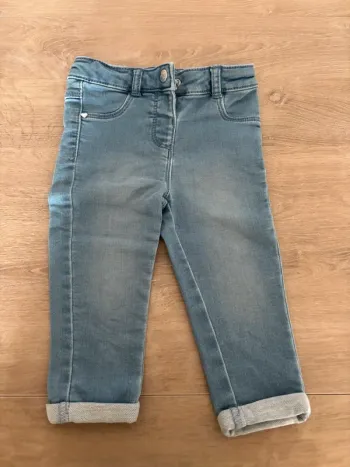 Jean bébé fille taille 12mois