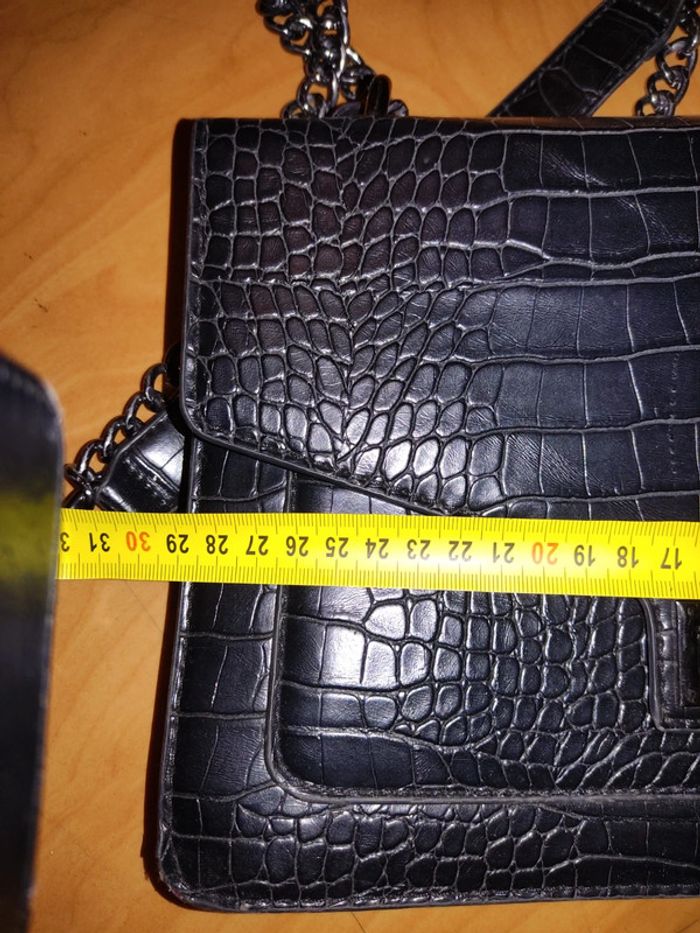 Sac a main rigide boucle et croco - photo numéro 17