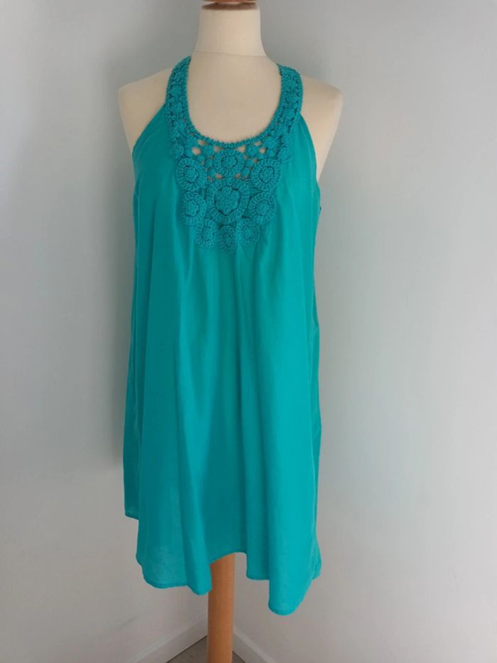 Robe légère emmanchures américaines