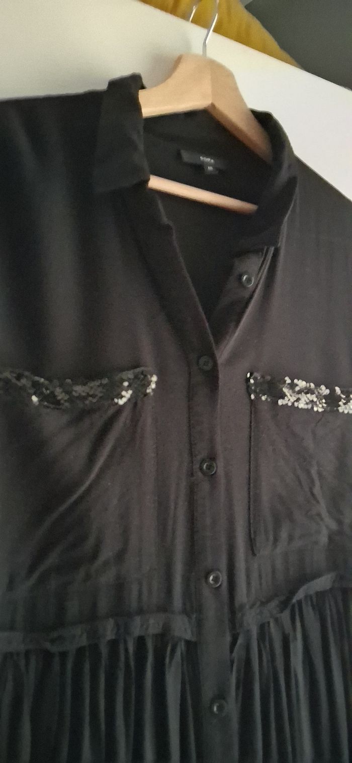 Robe noire - photo numéro 2