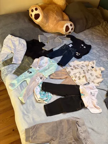 Lot vêtements 6 mois