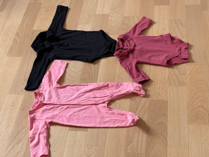 Lot de 20 vêtements bébé fille naissance à 3 mois 6 - photo numéro 7