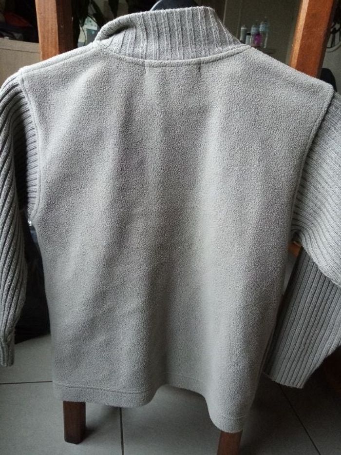 Veste polaire grise bon état