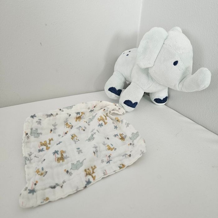 Doudou in extenso éléphant