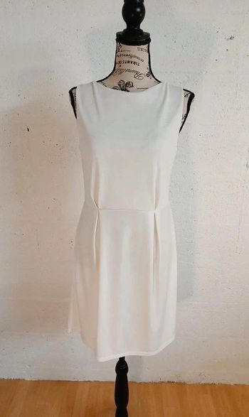 💫 Robe écrue sans manches – 3 Suisses – Taille 38/40 – Très bon état