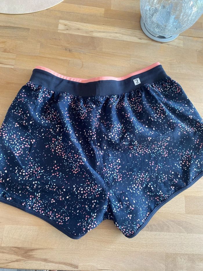 Short léger pour course à pied  taille S - photo numéro 6