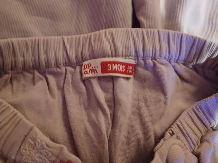 Pantalon 3 mois - photo numéro 3