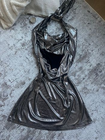 Robe de soirée dos nu argentée - taille unique/ ajustable