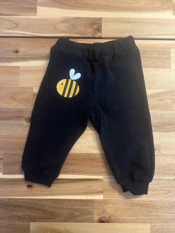 Pantalon 👖 Necix’s 6/9 mois - photo numéro 2