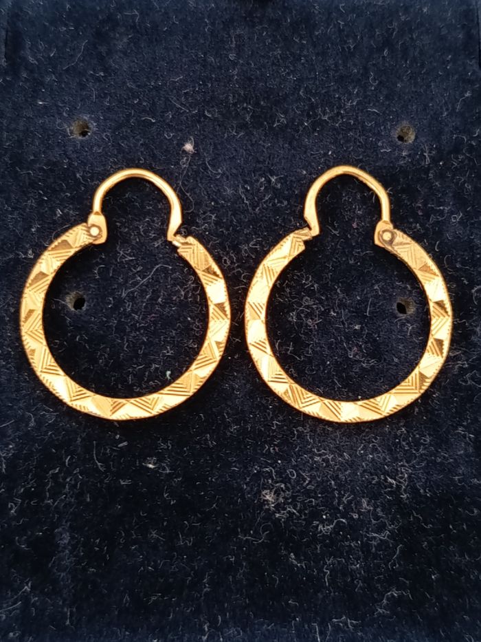 Boucles d'oreilles plaqué or. - photo numéro 3