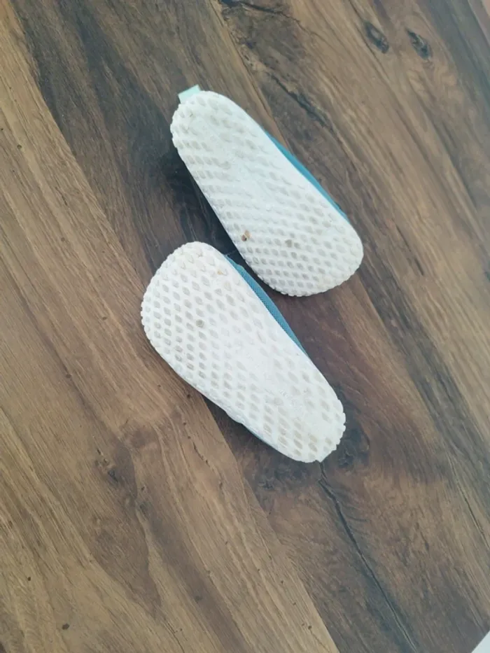 Chaussure d'eau "Nabaiji" - Taille 22/23 - photo numéro 7