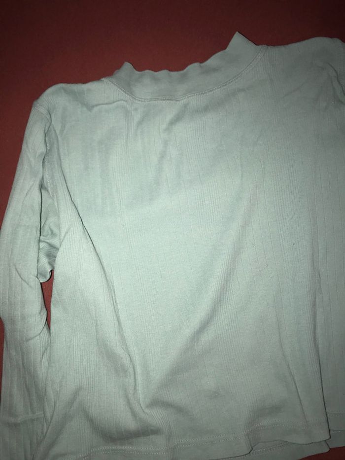 Crop top - photo numéro 2