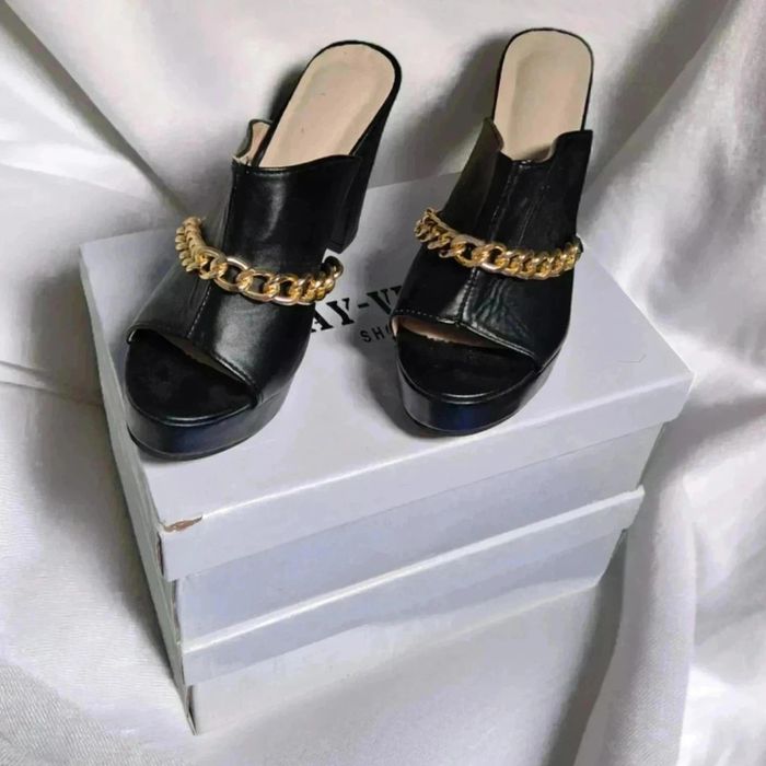 Mules noir 🌹38🌹