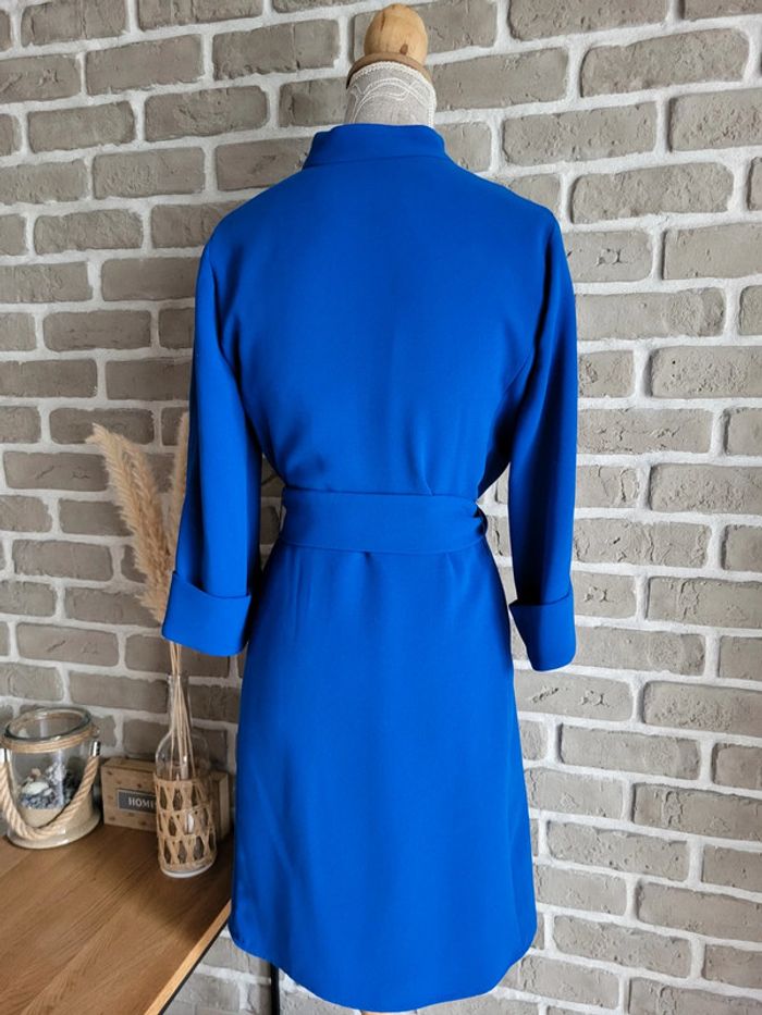 Robe chic bleu électrique Claudie Pierlot - Neuve avec ceinture - photo numéro 10