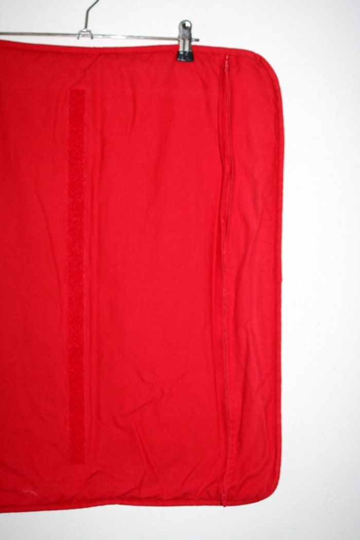 Housse rouge pour repose pied Poang - photo numéro 5