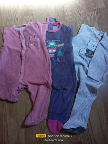 Lot 3 pyjamas hiver 9 mois