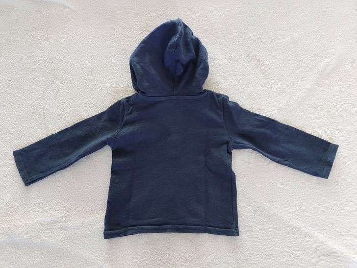 T shirt à capuche bleu ML 18 mois - photo numéro 2