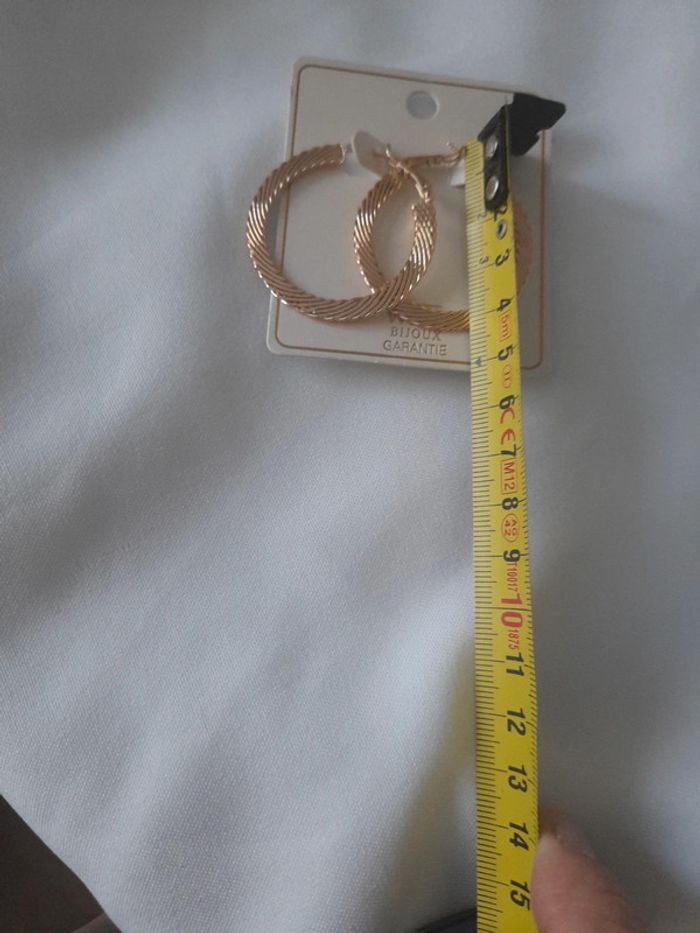 Créoles boucles d oreilles doré neuf avec étiquette 🏷 - photo numéro 3
