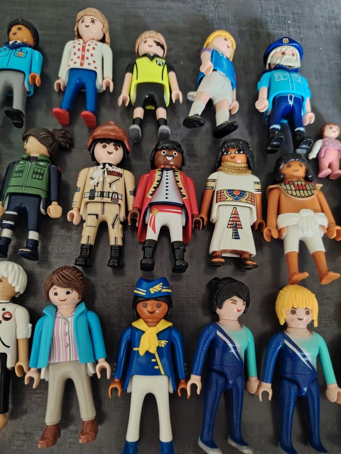 Gros Lot figurines playmobil - photo numéro 3