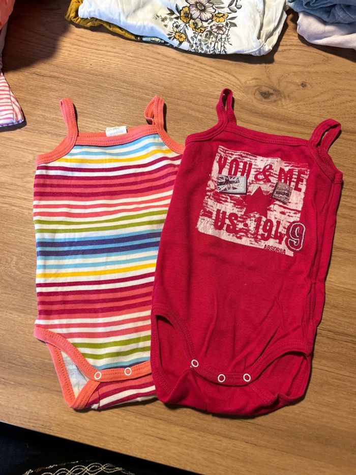 Lot de bodies - photo numéro 3