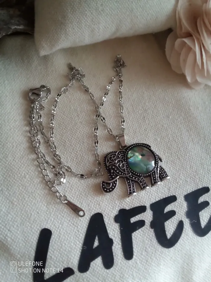 Collier éléphant et pierres naturelles ormeaux - photo numéro 3