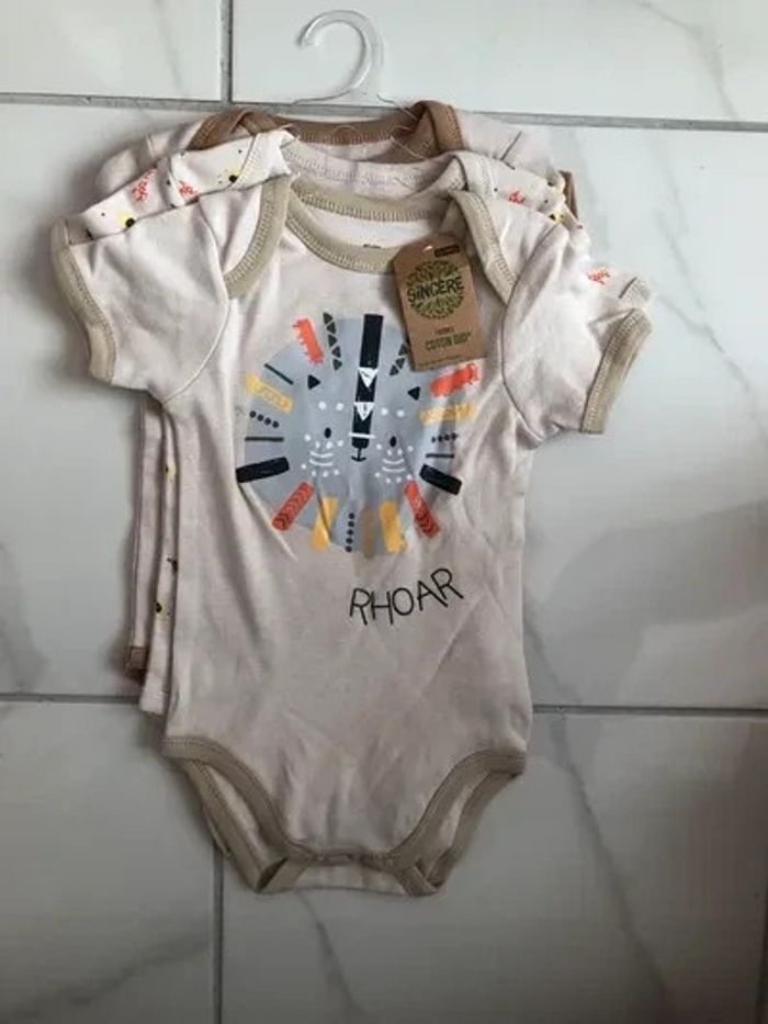 Lot de 3 Bodies manches courtes Sincere coton bio garçon taille 12 mois neufs ds emballage