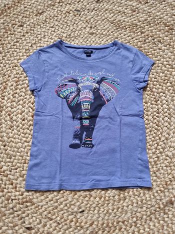 Tee-shirt kiabi mauve 8 ans