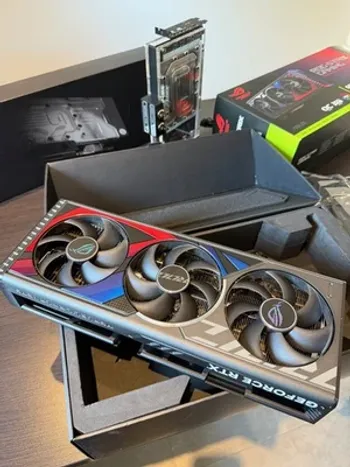 ROG Strix gaming GeForce RTX 4090 24oc