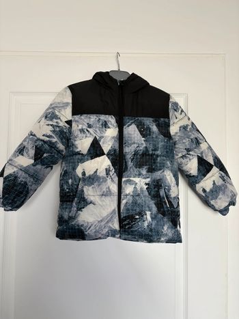 Manteau blanc/noir garçon 5 ans Kiabi très bien état🖤
