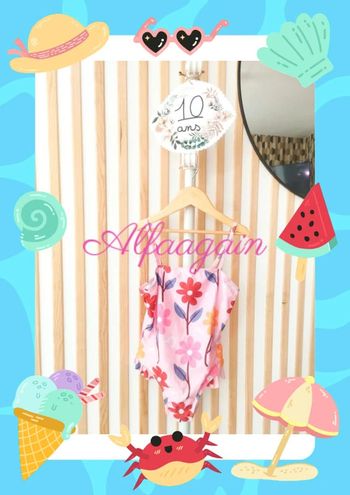 Maillot de bain neuf rose fleuri 10ans