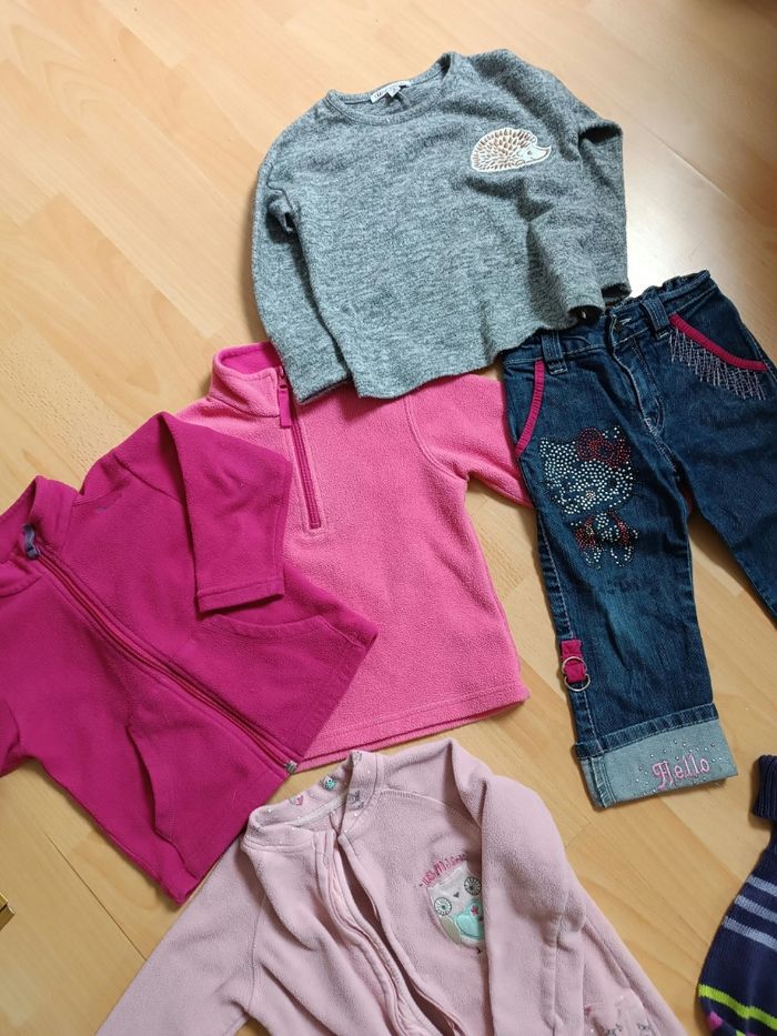 Lot vêtements 3 ans - photo numéro 2