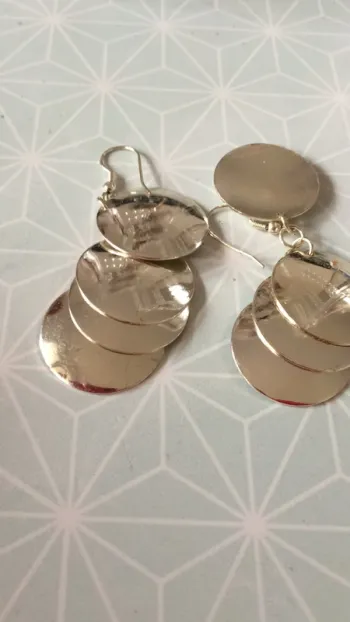 Pendantes mobiles